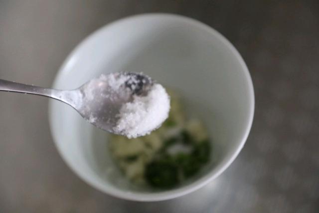 怎样做出好吃的酸汤面(酸汤面的做法配方)