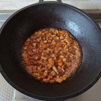 孜然杏鲍菇丁家常做法(好吃的爆炸的杏鲍菇炒鸡丁)