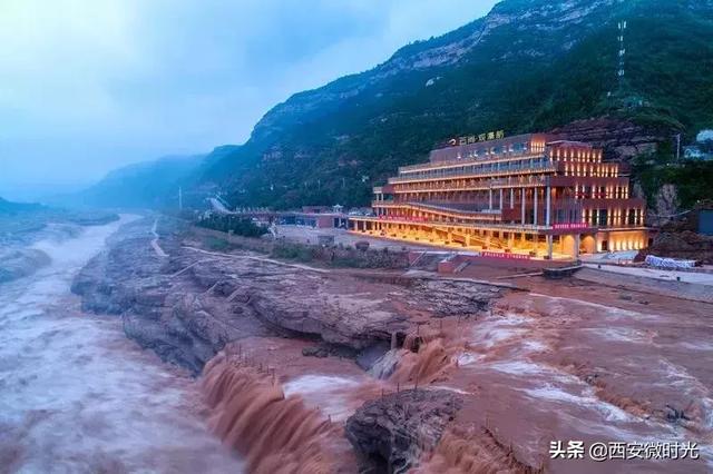 周末去哪看油菜花陕西(骑马赏花觅美食)