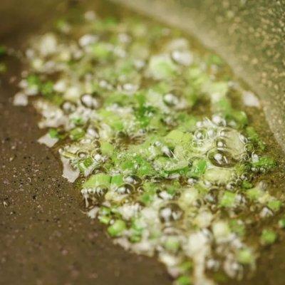 蛋炒饭这样做好吃到爆(蛋炒饭最过瘾的吃法)