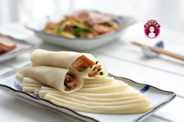 蒸烙饼怎么和面做又软又好吃(蒸薄饼讲究的薄而软)