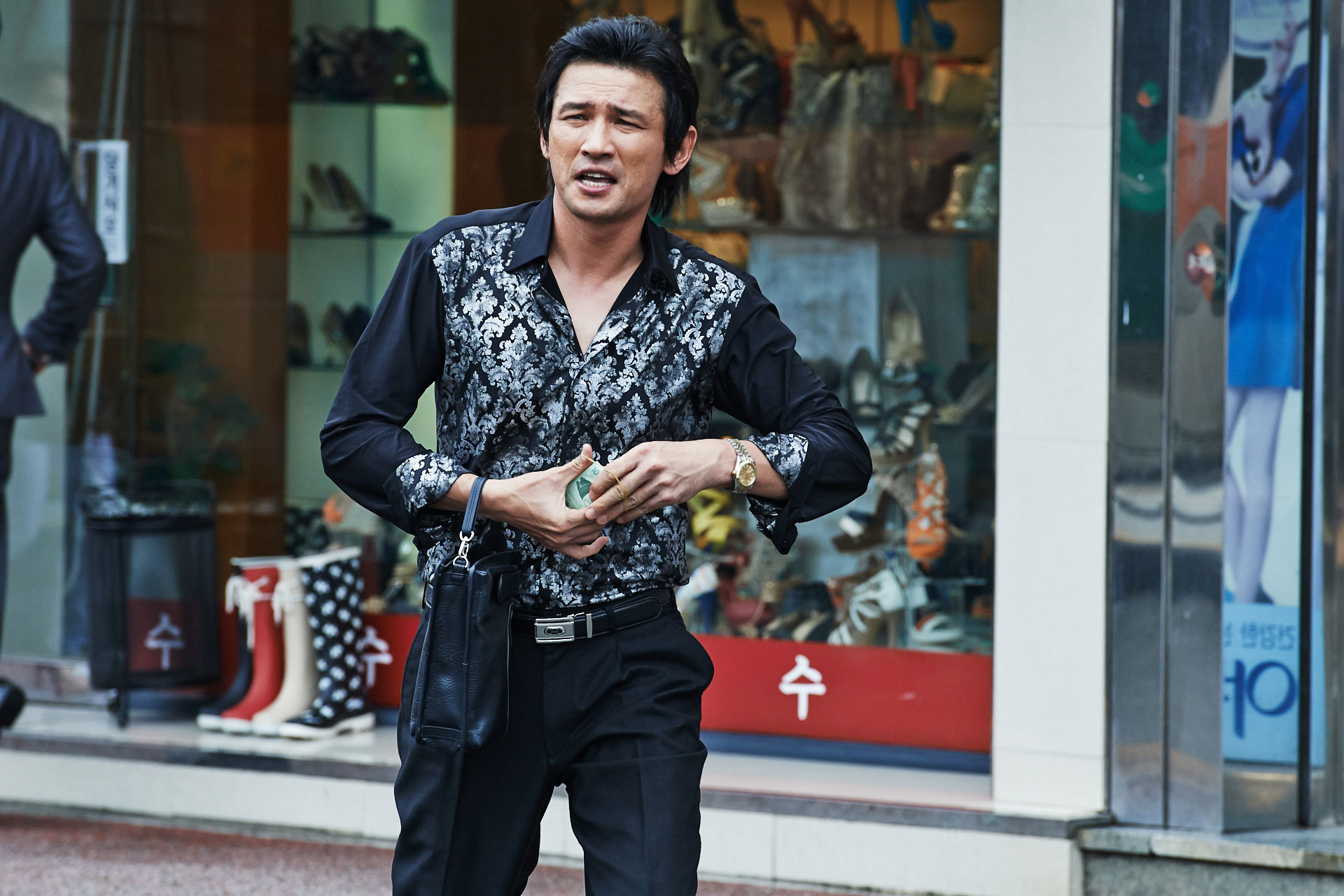 当男人恋爱时(2014)的剧照 当男人恋爱时(2014)的剧照