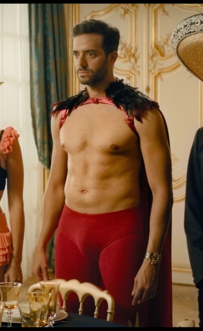 最多三十天(2020)的剧照 最多三十天(2020)的剧照