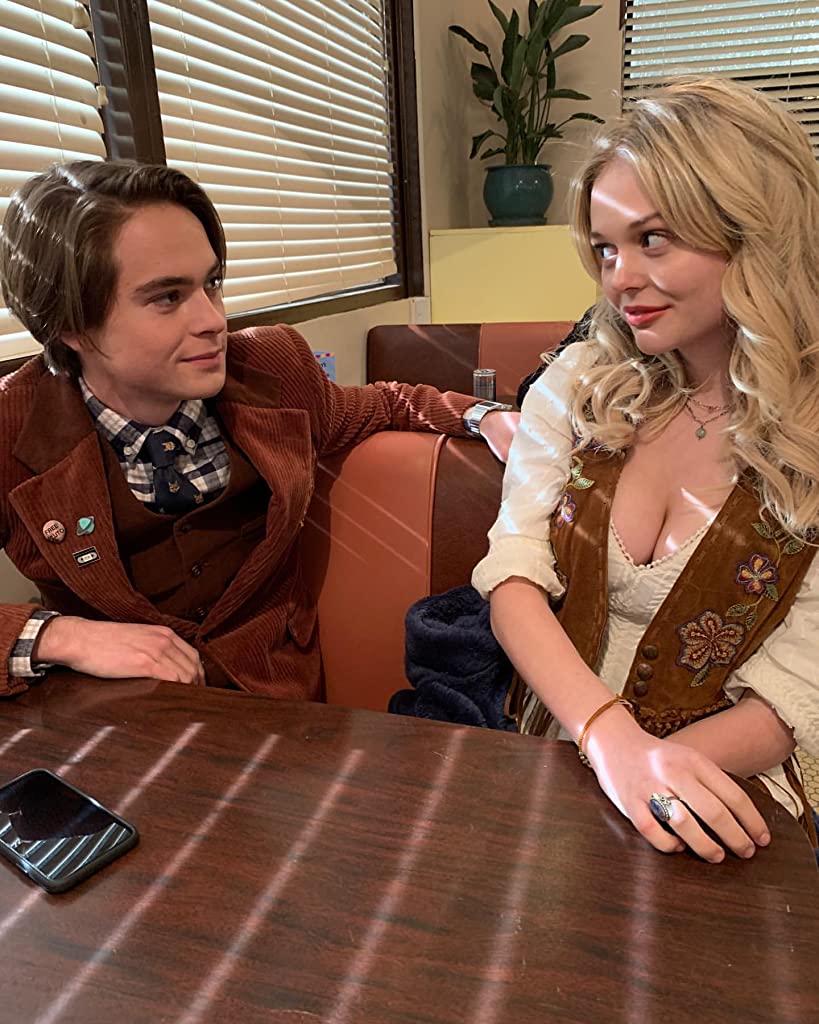 辣手保姆2:女王蜂(2020)的剧照 辣手保姆2:女王蜂(2020)的剧照