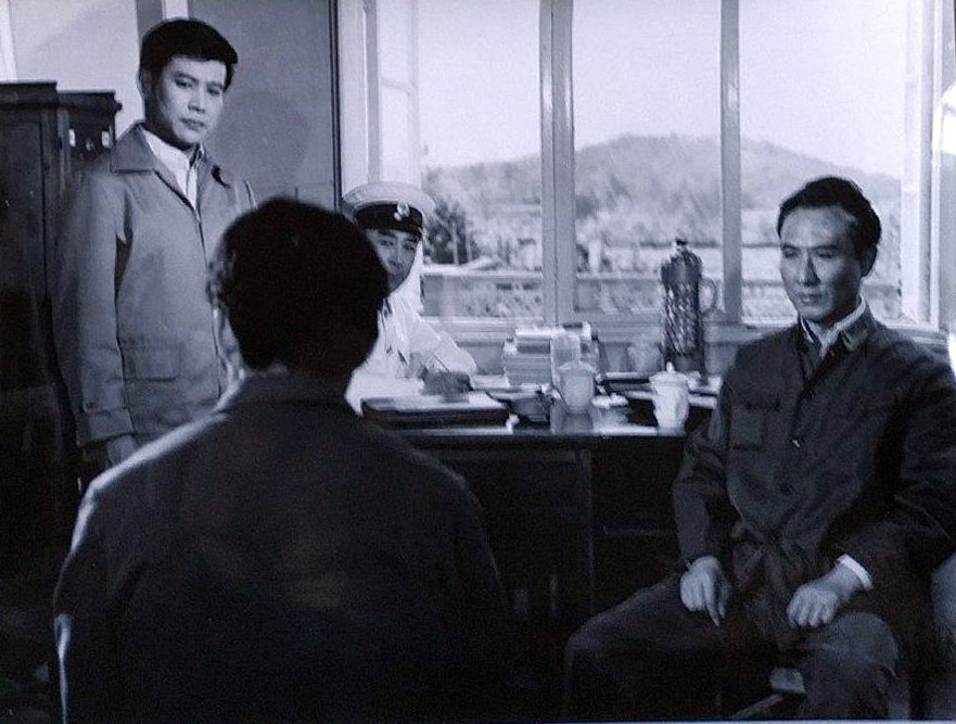 405谋杀案
(1980)的剧照 405谋杀案
(1980)的剧照