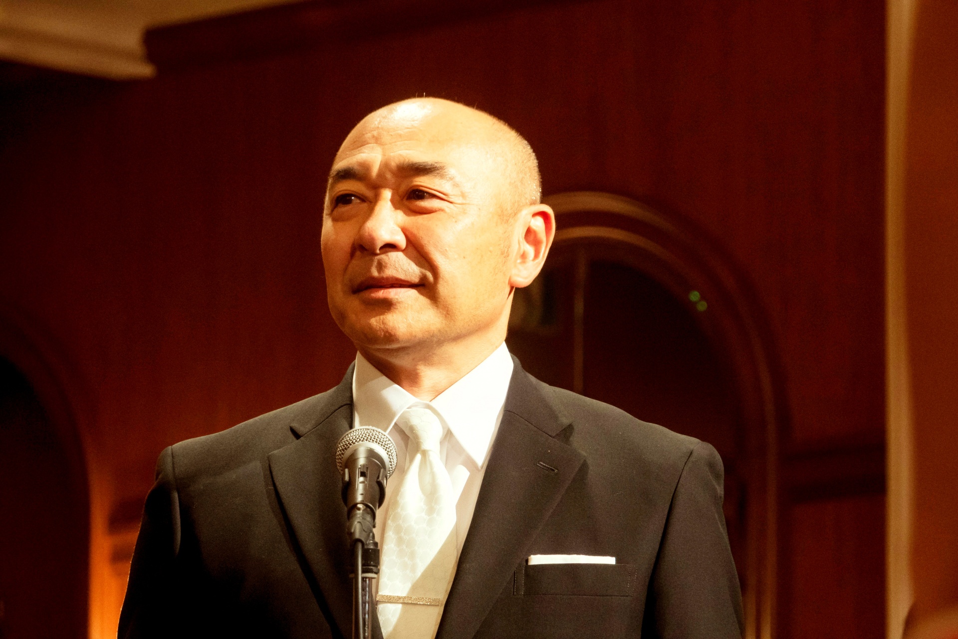 婚头转向(2022)的剧照 婚头转向(2022)的剧照