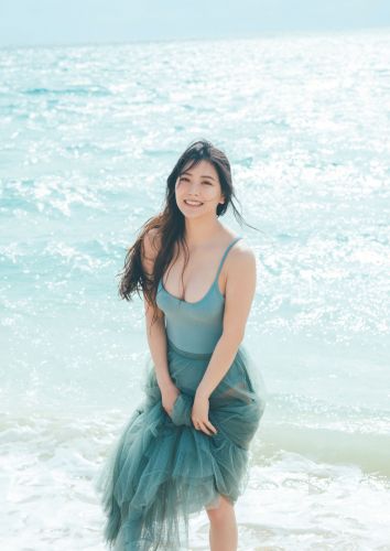 白间美瑠(しろま みる) 白间美瑠(しろま みる)