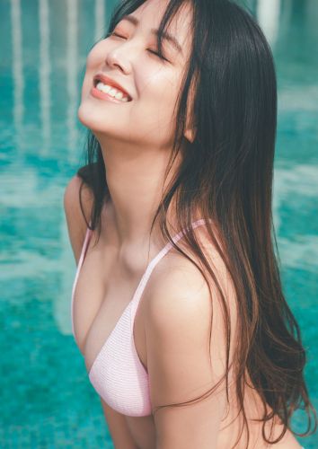 白间美瑠(しろま みる) 白间美瑠(しろま みる)