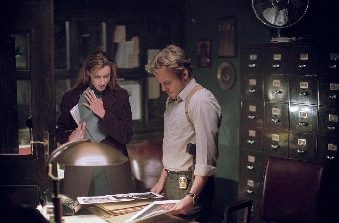 非请勿进(2002)的剧照 非请勿进(2002)的剧照