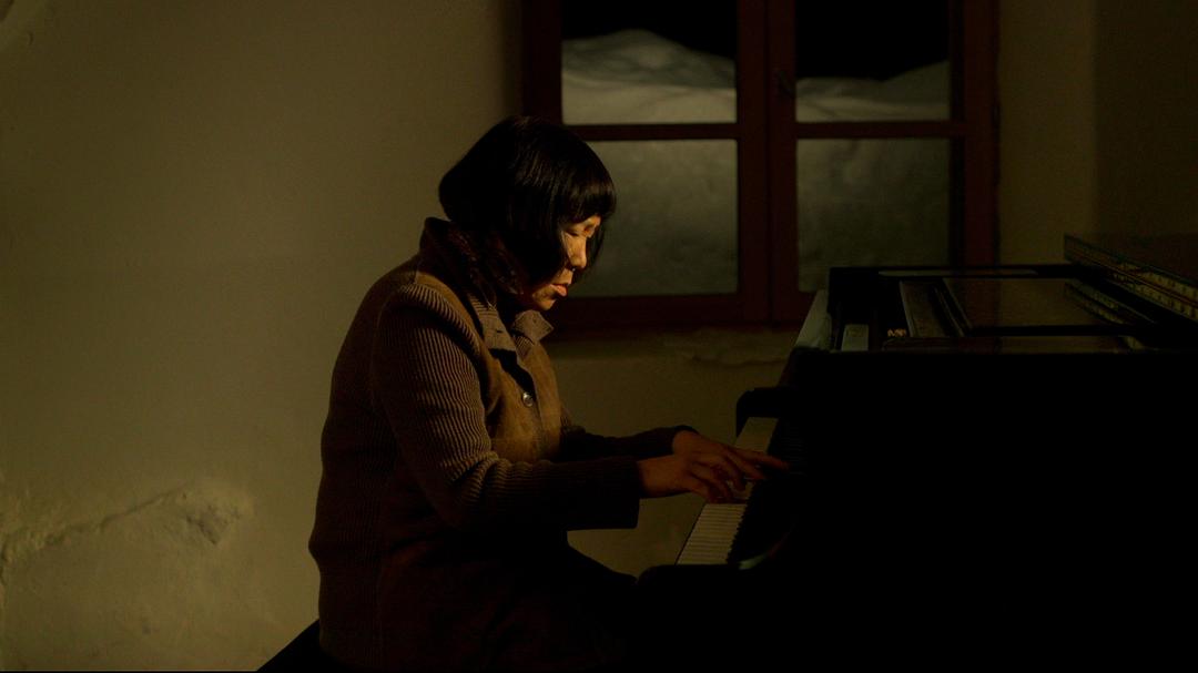 一位中国钢琴家与巴赫(2014)的剧照 一位中国钢琴家与巴赫(2014)的剧照