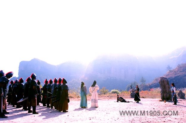 镖行天下之龙骑禁军
(2007)的剧照 镖行天下之龙骑禁军
(2007)的剧照