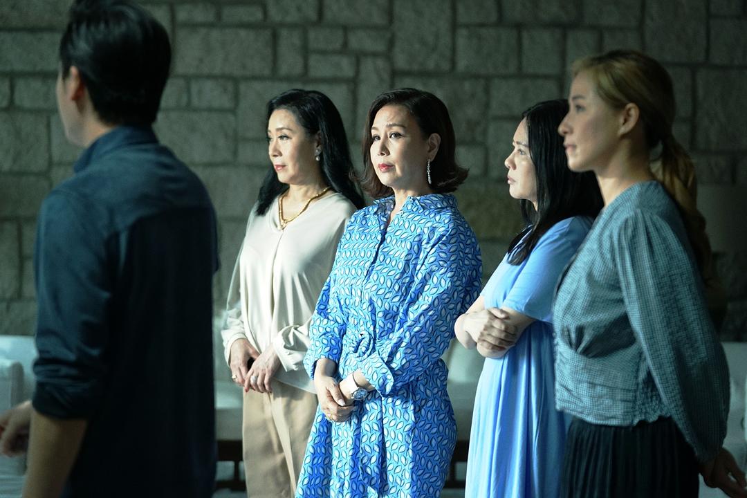 鬼同你住
(2021)的剧照 鬼同你住
(2021)的剧照