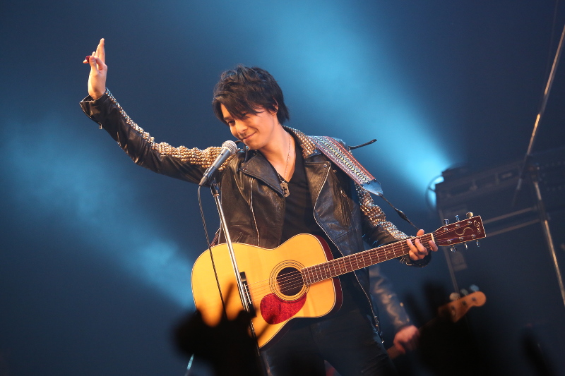 爱与和平(2015)的剧照 爱与和平(2015)的剧照