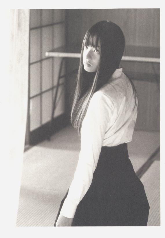 死国
(1999)的剧照 死国
(1999)的剧照