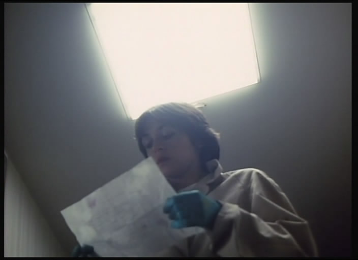 资产阶级婊子(1982)的剧照 资产阶级婊子(1982)的剧照