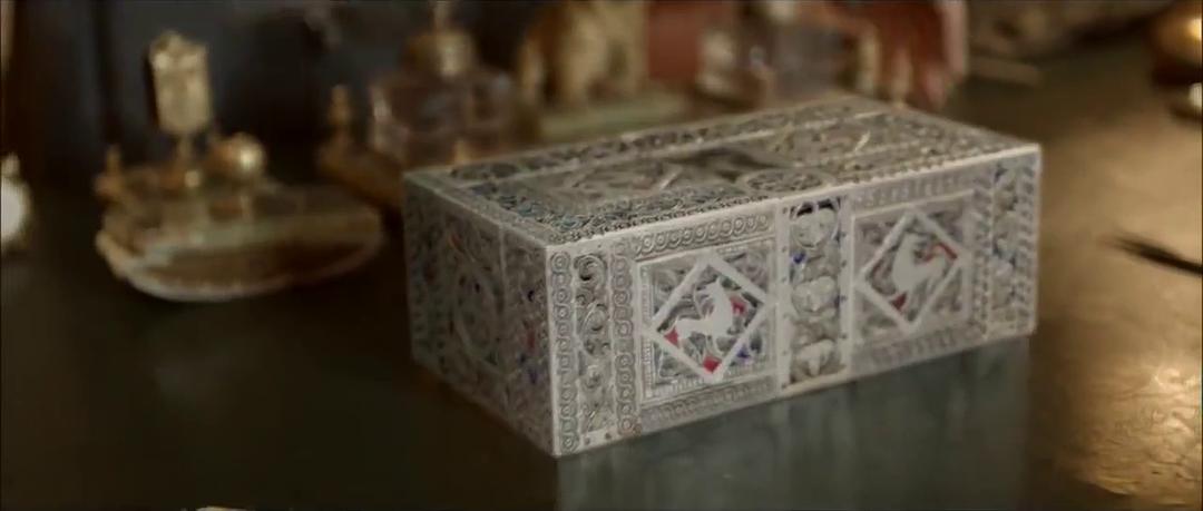 礼物(2010)的剧照 礼物(2010)的剧照