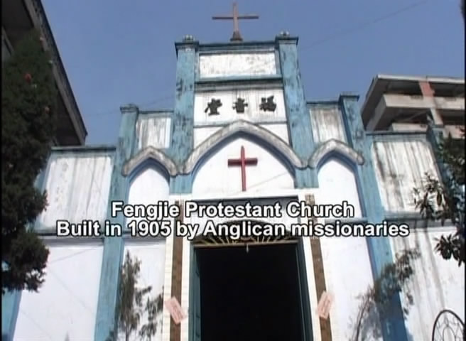 淹没
(2005)的剧照 淹没
(2005)的剧照