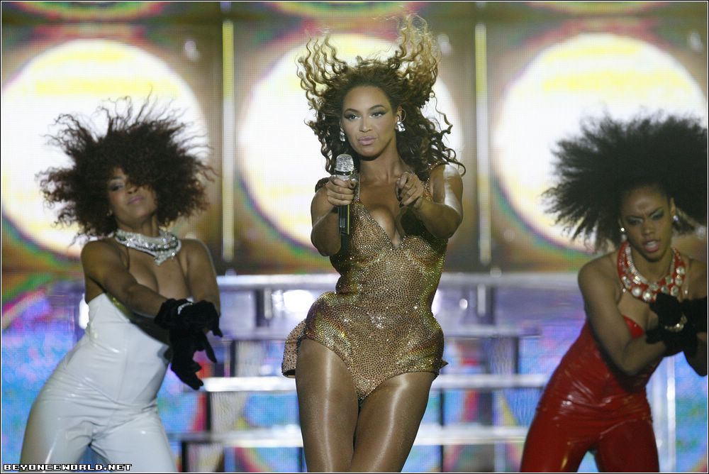 双面碧昂丝2010世界巡回演唱会(2010)的剧照 双面碧昂丝2010世界巡回演唱会(2010)的剧照