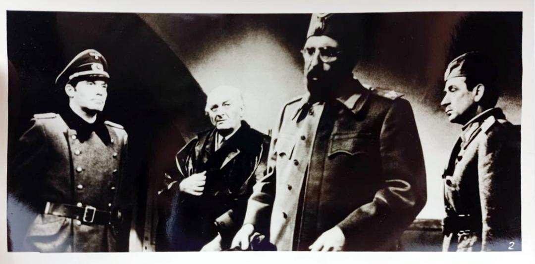 乌日策共和国(1974)的剧照 乌日策共和国(1974)的剧照