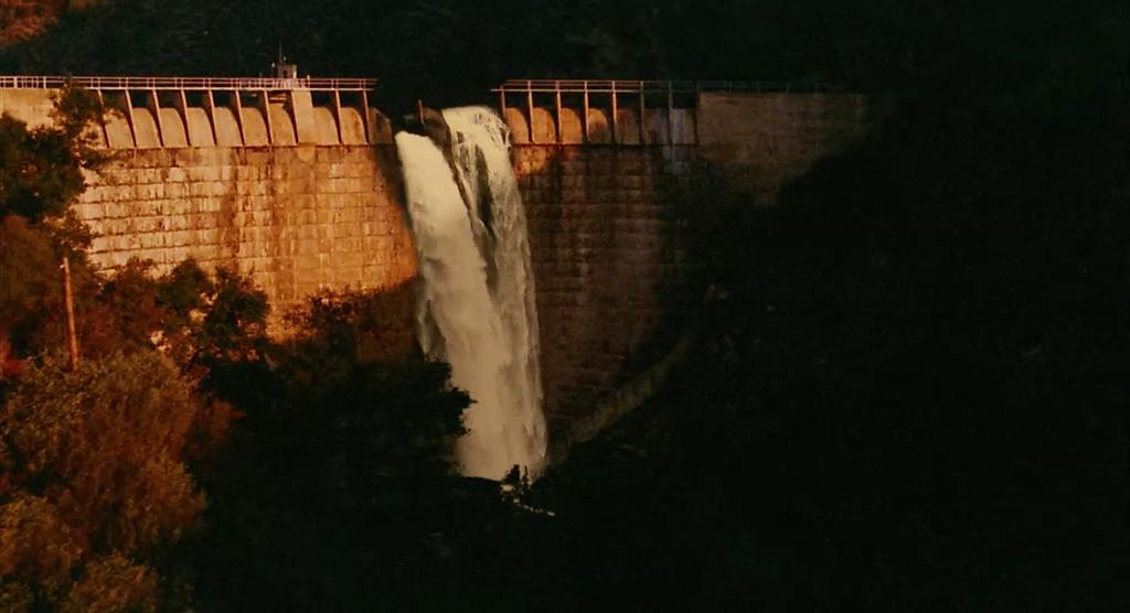 睡眠经销商(2008)的剧照 睡眠经销商(2008)的剧照