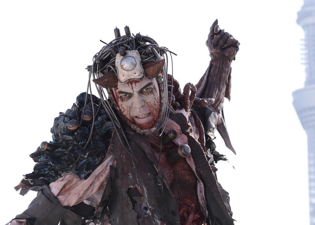 人肉机器:蛊毒(2017)的剧照 人肉机器:蛊毒(2017)的剧照