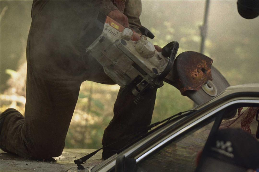 高压电(2003)的剧照 高压电(2003)的剧照