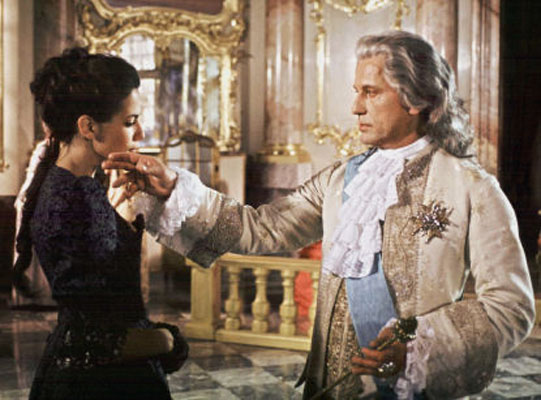 傲慢与激情(2004)的剧照 傲慢与激情(2004)的剧照