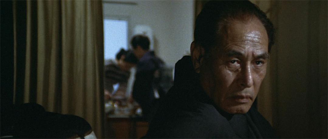 黑社会战争:日本的首领(1977)的剧照 黑社会战争:日本的首领(1977)的剧照