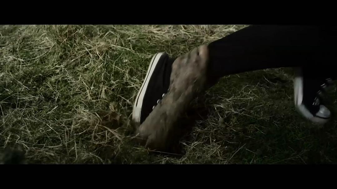 死亡房间(2015)的剧照 死亡房间(2015)的剧照