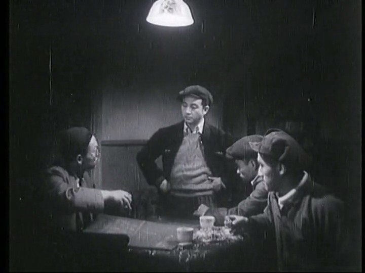 无形的战线
(1949)的剧照 无形的战线
(1949)的剧照