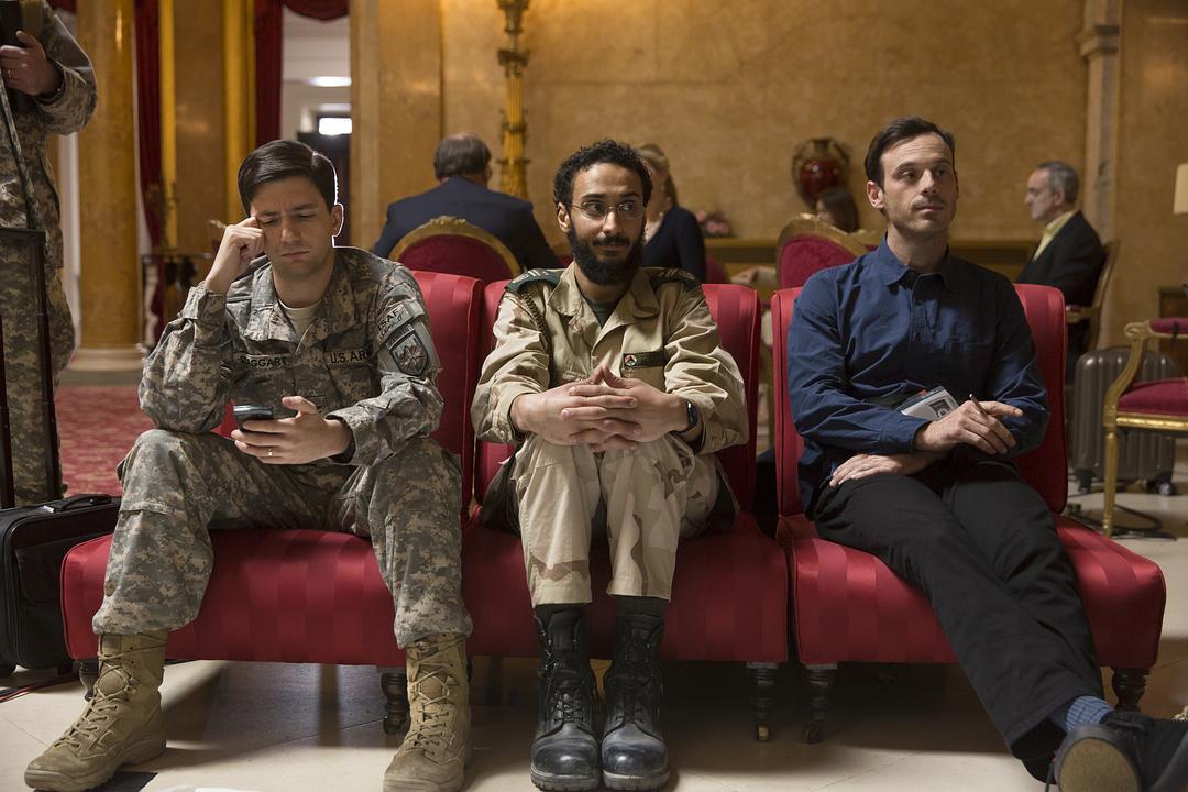 战争机器(2017)的剧照 战争机器(2017)的剧照