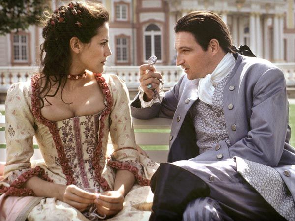 傲慢与激情(2004)的剧照 傲慢与激情(2004)的剧照