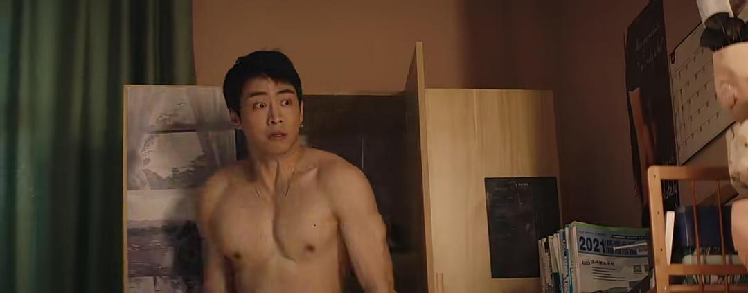 巨蛇闯女校
(2022)的剧照 巨蛇闯女校
(2022)的剧照