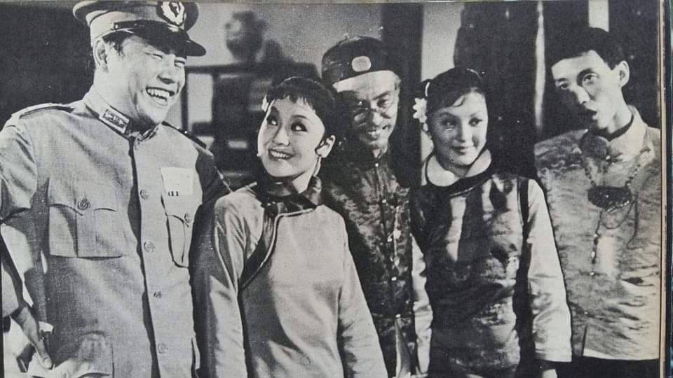 牛鬼蛇神
(1973)的剧照 牛鬼蛇神
(1973)的剧照