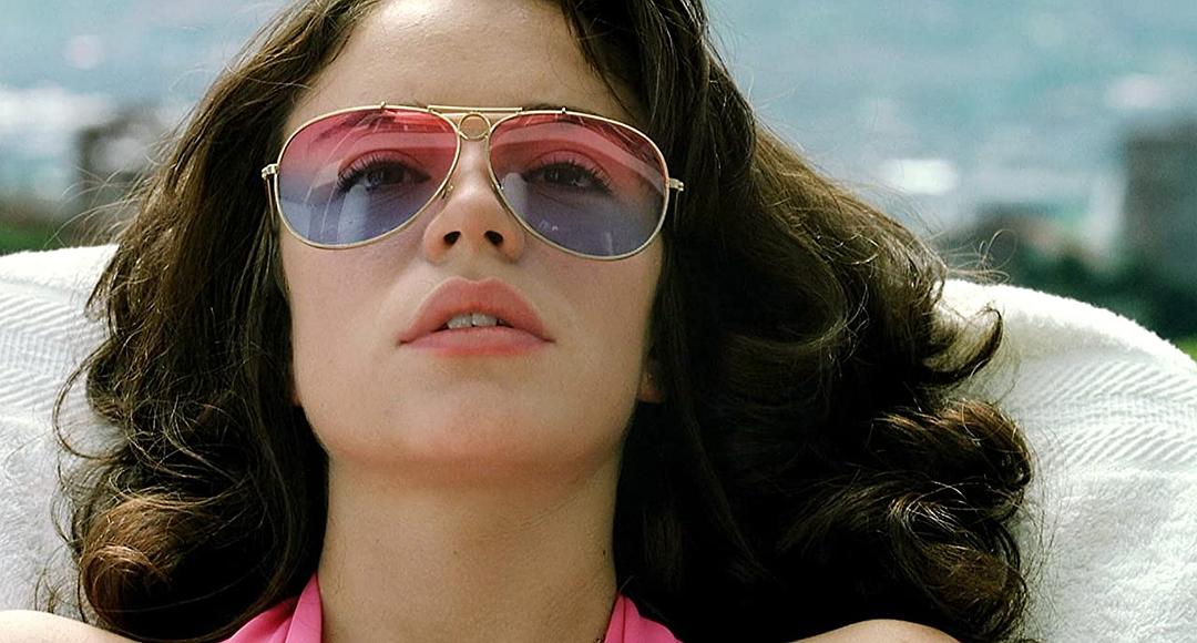 玫瑰剪刀手(2005)的剧照 玫瑰剪刀手(2005)的剧照