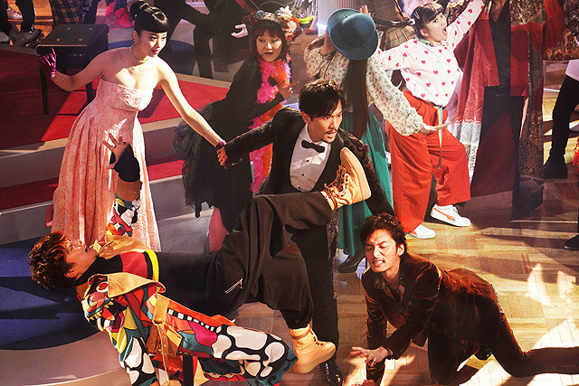 臭小子与美丽世界(2018)的剧照 臭小子与美丽世界(2018)的剧照