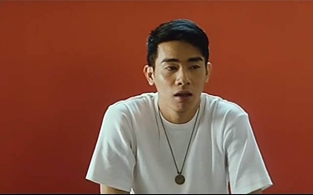 晚9朝5
(1994)的剧照 晚9朝5
(1994)的剧照