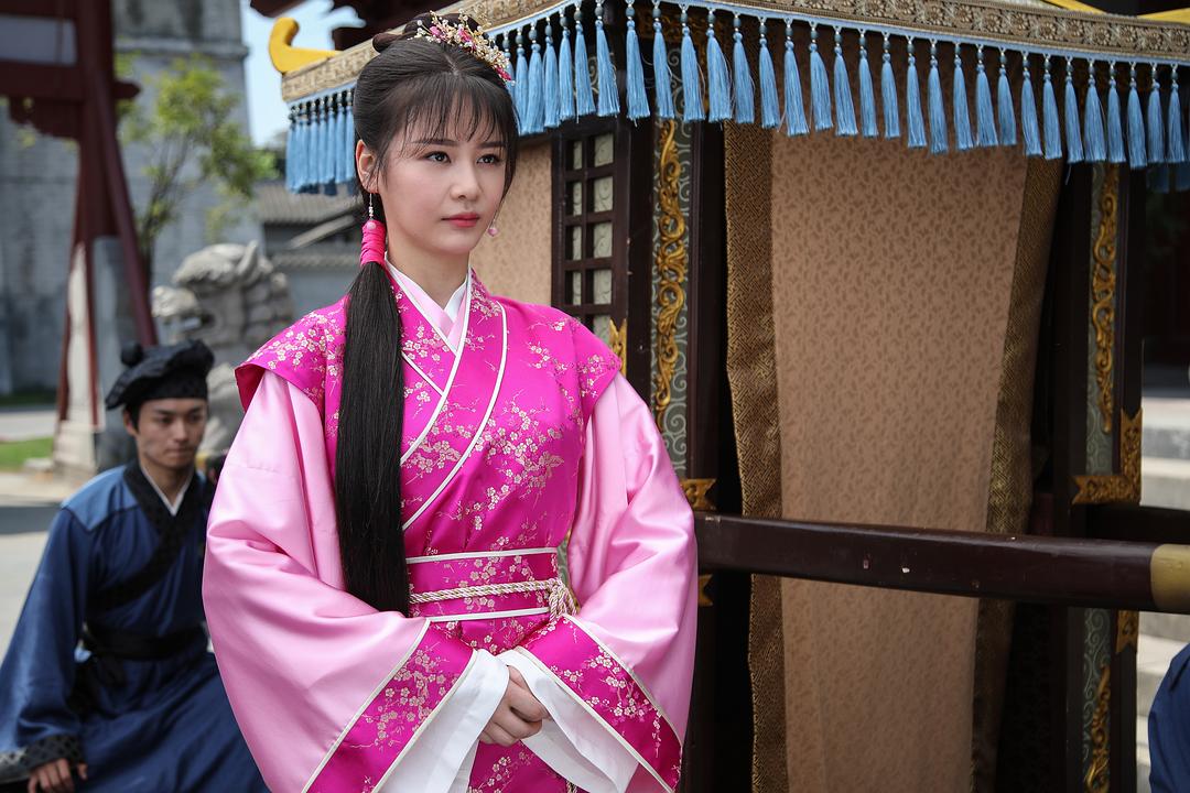 唐伯虎点秋香2019
(2019)的剧照 唐伯虎点秋香2019
(2019)的剧照