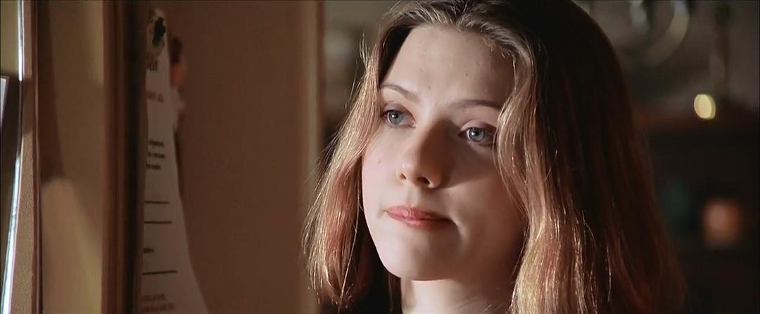 八脚怪(2002)的剧照 八脚怪(2002)的剧照