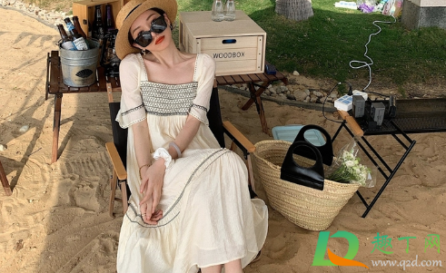 走路裙子总夹在腿里怎么办2