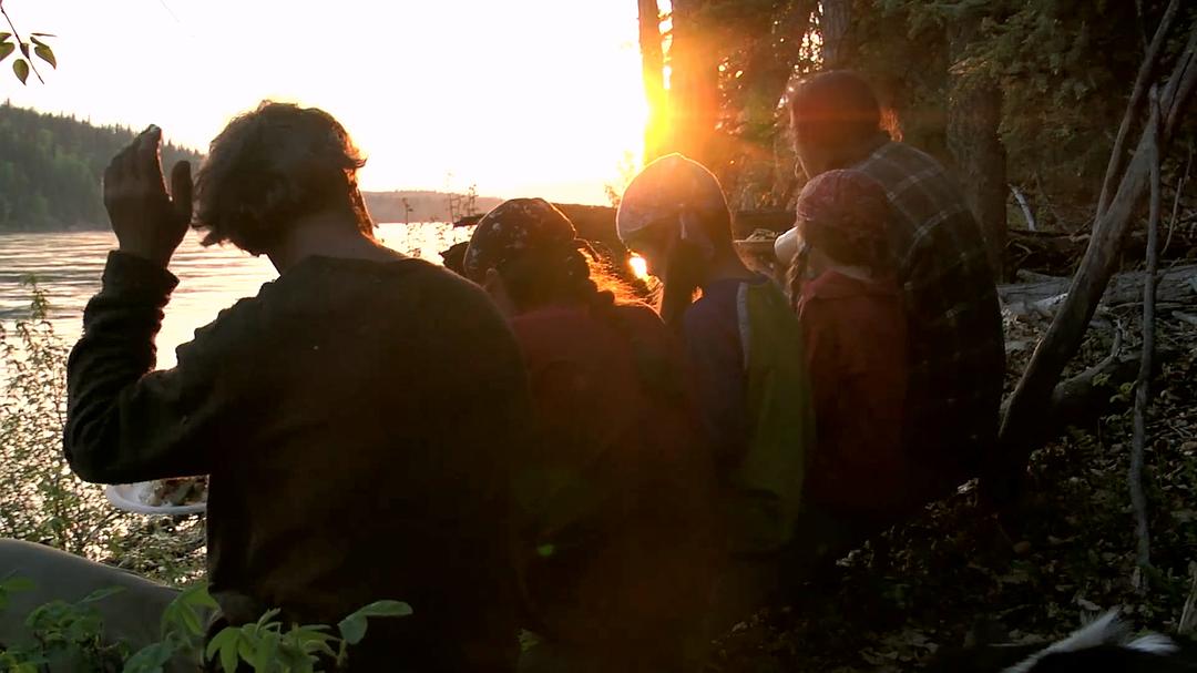 远离尘嚣——摆脱时间束缚的苏珊一家(2014)的剧照 远离尘嚣——摆脱时间束缚的苏珊一家(2014)的剧照