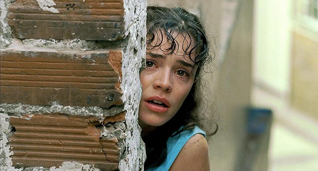 玫瑰剪刀手(2005)的剧照 玫瑰剪刀手(2005)的剧照