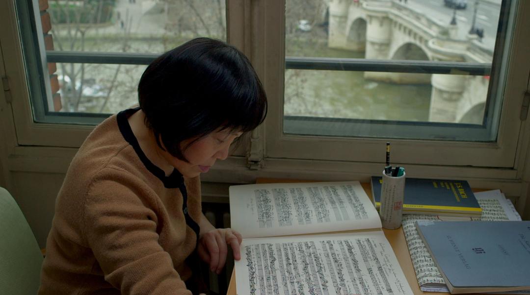 一位中国钢琴家与巴赫(2014)的剧照 一位中国钢琴家与巴赫(2014)的剧照