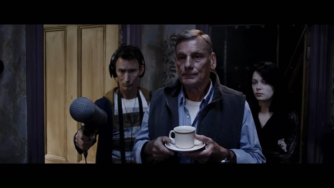 死亡房间(2015)的剧照 死亡房间(2015)的剧照