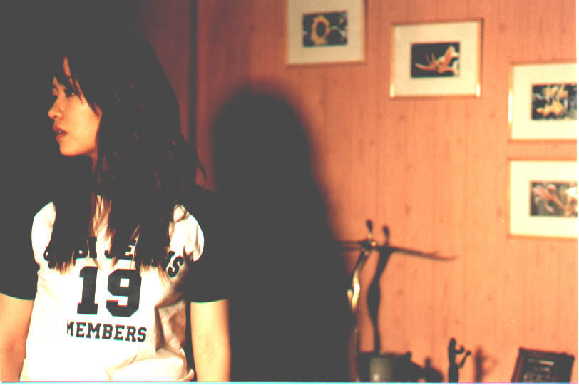 网络妖姬(2000)的剧照 网络妖姬(2000)的剧照