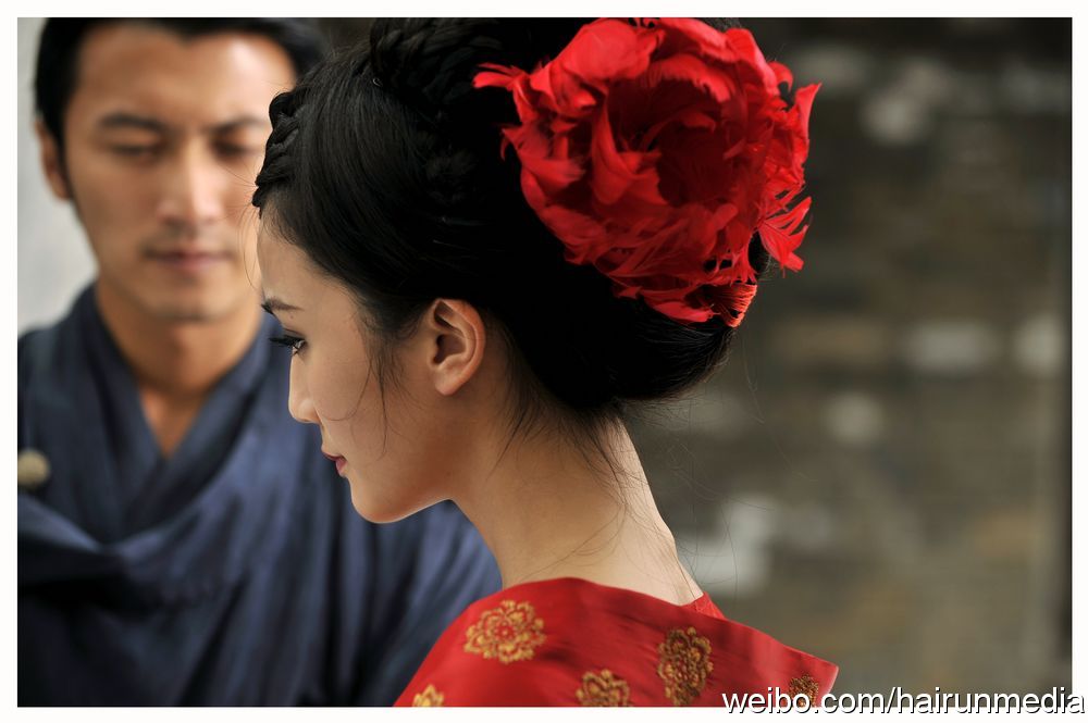 剑侠情缘之藏剑山庄
(2011)的剧照 剑侠情缘之藏剑山庄
(2011)的剧照