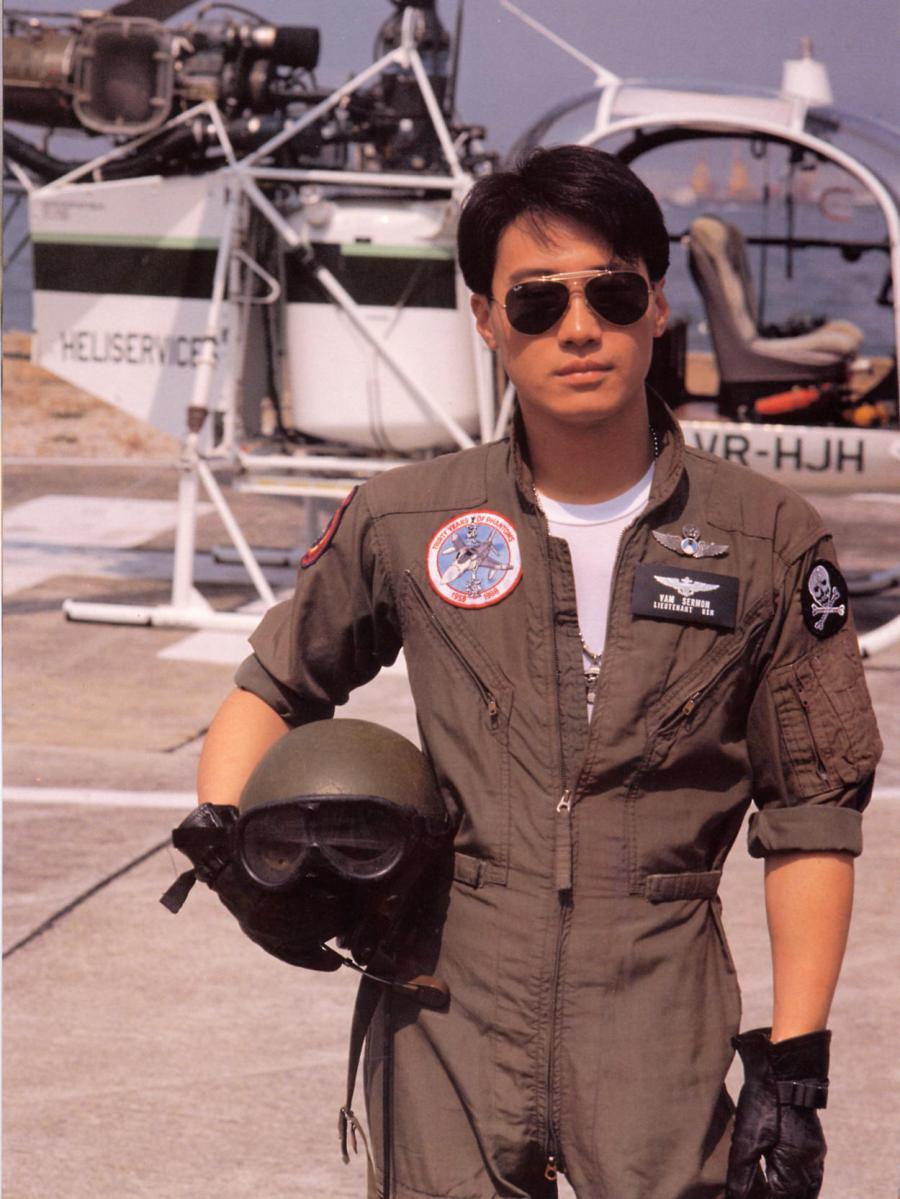 原振侠(1993)的剧照 原振侠(1993)的剧照