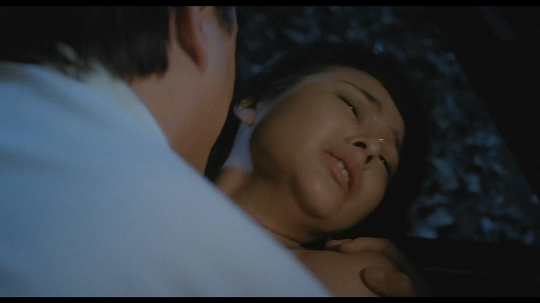 血衣天使
(1988)的剧照 血衣天使
(1988)的剧照