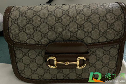 gucci包有保修卡和身份卡吗2