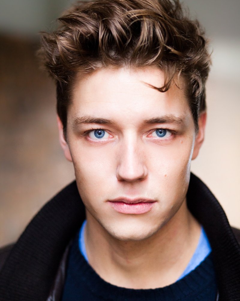 乔什·泰勒 乔什·泰勒